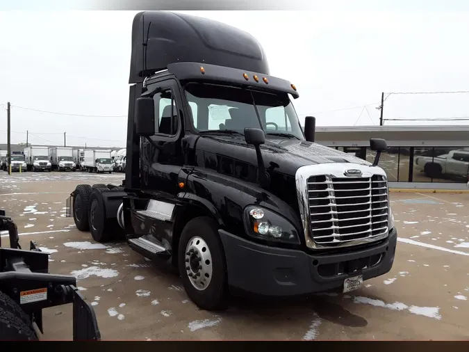 2019 FREIGHTLINER/MERCEDES CASCADIA 125