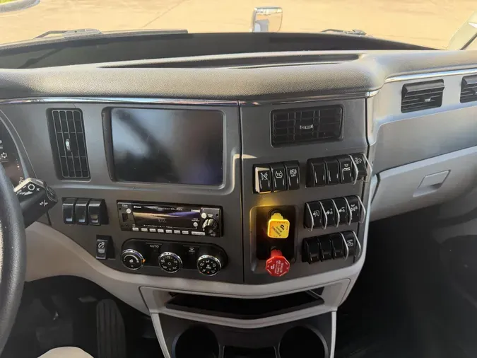 2022 Peterbilt 57938783a0a8a3c45463370713e56cfe38f
