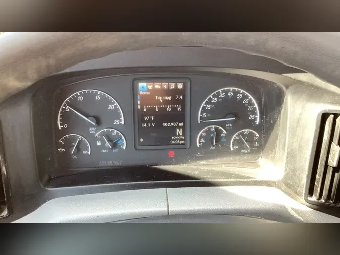 2022 Freightliner Cascadia 126