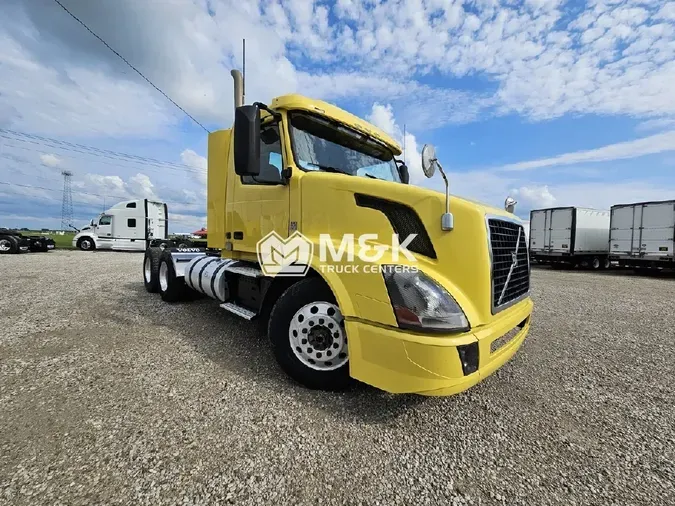 2018 VOLVO VNL64T300387b8055275c7ace8a183fcb40ab7964