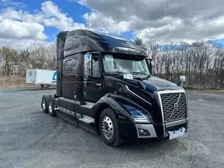 2024 VOLVO VNL64T860