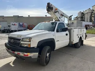 2005 VERSALIFT TEL29NE