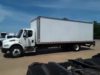 2016 FREIGHTLINER M2 106