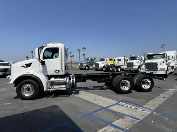 2017 Peterbilt 567