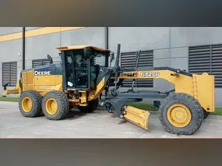 2018 John Deere 672GP