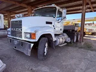 2007 MACK CHN613