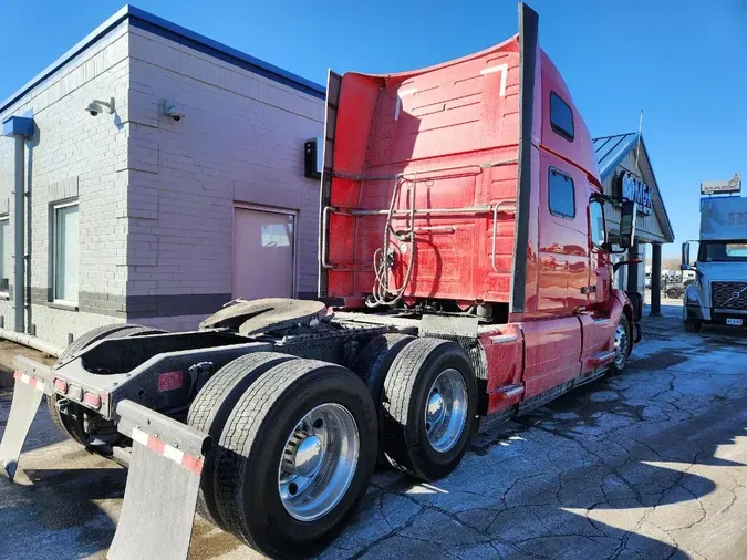 2024 VOLVO VNL64T860