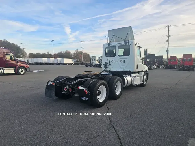 2019 FREIGHTLINER/MERCEDES NEW CASCADIA PX12664
