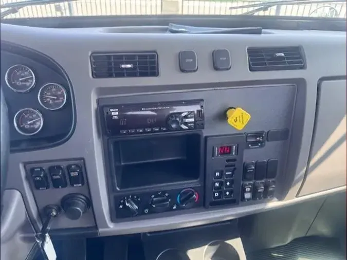 2021 Peterbilt 337388aa05ae5c18d7659eafe6e12028db5