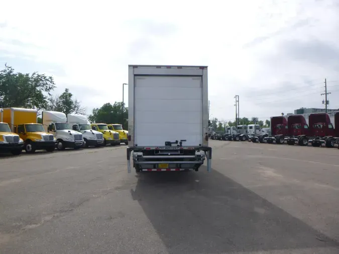 2020 Peterbilt 337