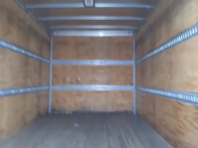 2019 NAVISTAR INTERNATIONAL 4300 LP