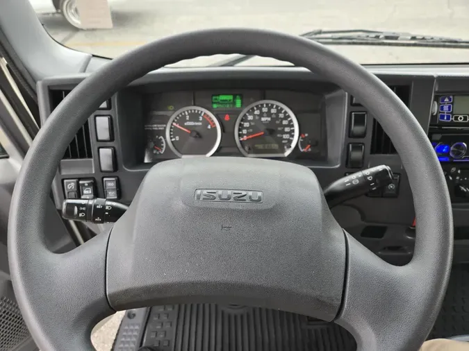 2018 Isuzu NPR-XD
