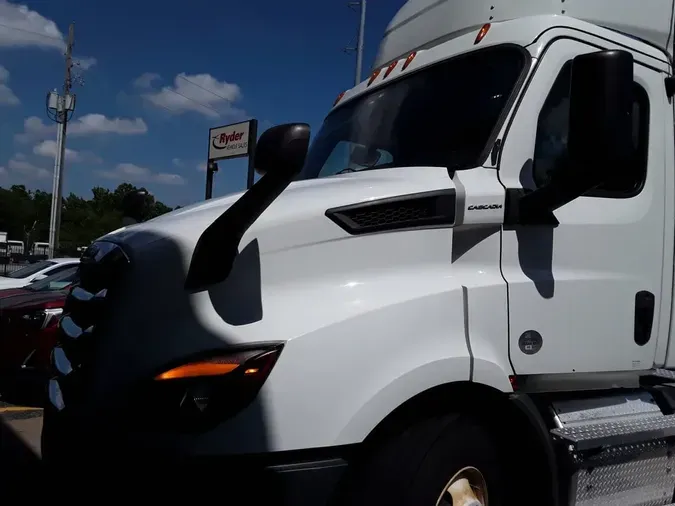 2020 FREIGHTLINER/MERCEDES NEW CASCADIA 1163892b3f9602ab82d34652d72324947b0