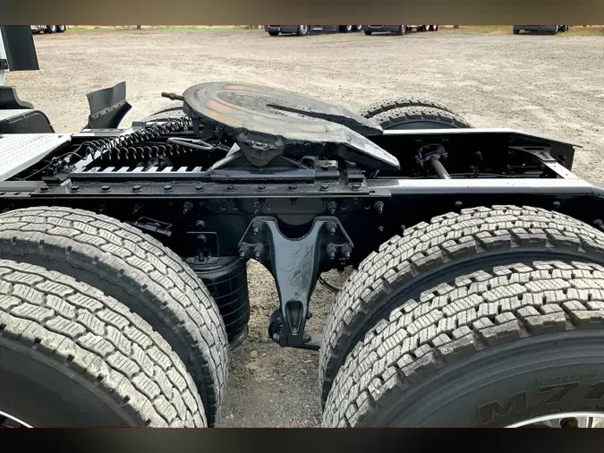2021 INT LT625 6x4