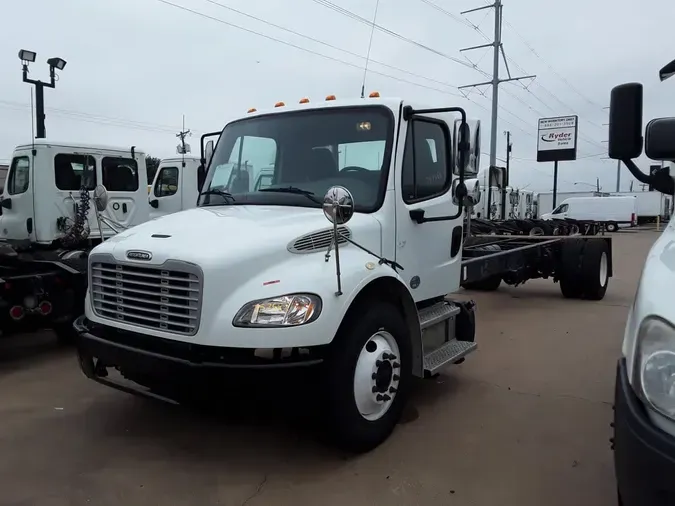 2018 FREIGHTLINER M2 1063898baec1f31c1bc3697e78049b757ec