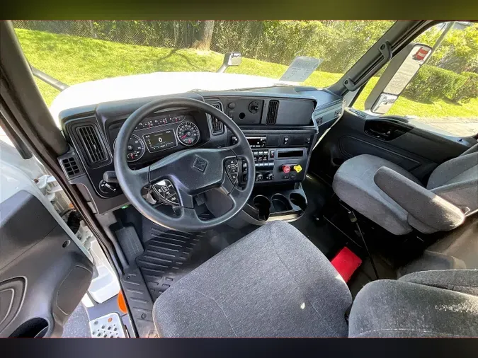 2021 INT LT625 6x4