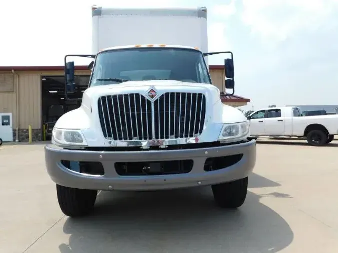 2018 International DuraStar 4300