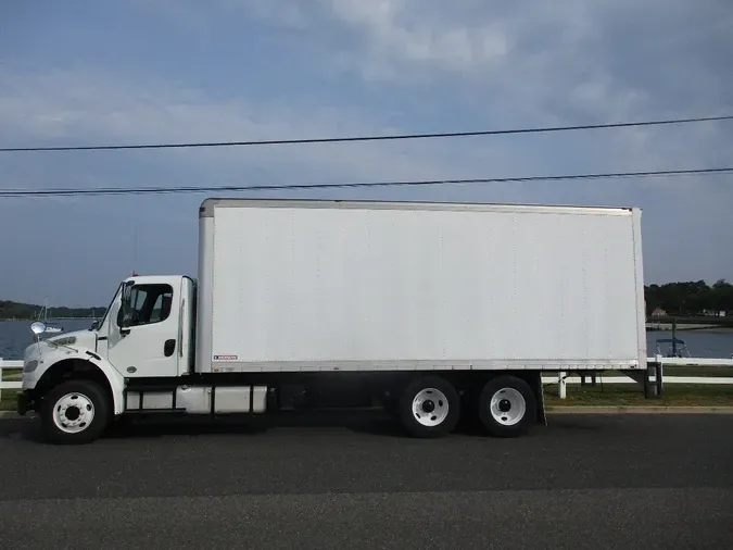 2016 FREIGHTLINER M2