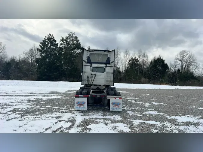 2018 Volvo VNL300