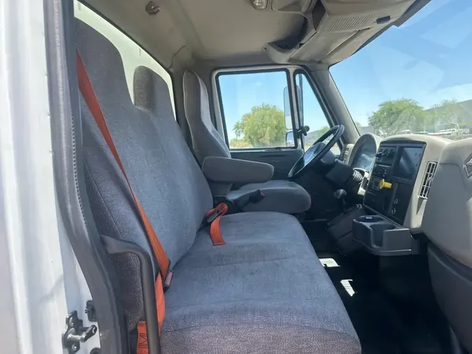 2019 NAVISTAR INTERNATIONAL 4300