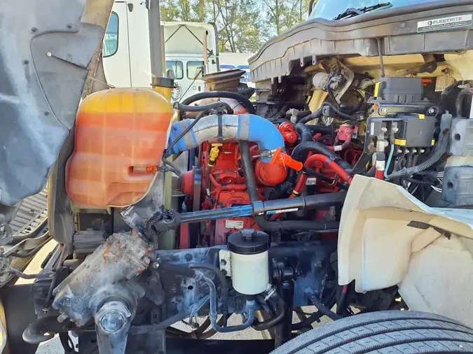 2019 NAVISTAR INTERNATIONAL MV607 (4X2)