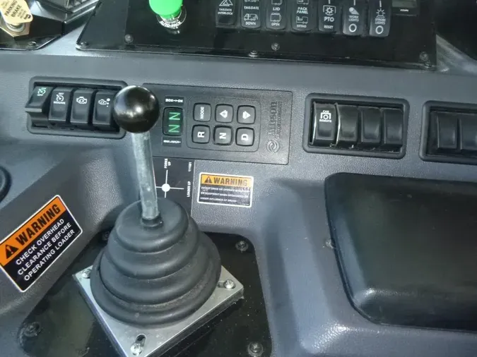 2025 Peterbilt 52038ac94948bde772db991c0759c718925
