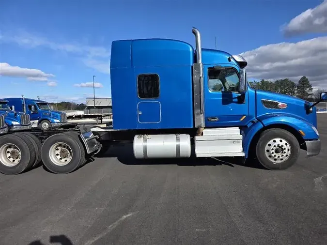 2021 PETERBILT 579
