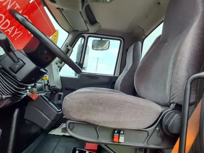 2018 NAVISTAR INTERNATIONAL 4300