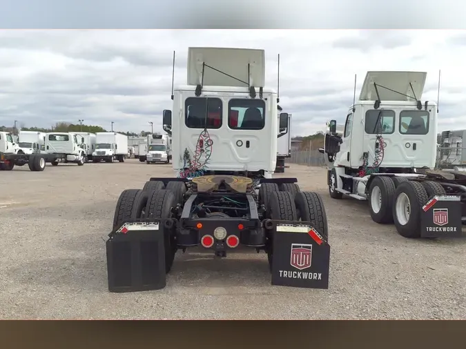 2019 FREIGHTLINER/MERCEDES NEW CASCADIA PX12664