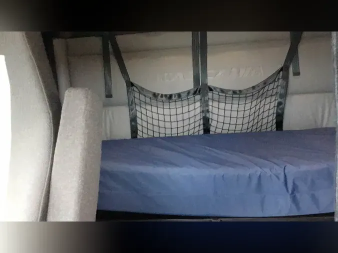 2022 Freightliner Cascadia 12638b1fd4f5f85a406377bf00ed006581c