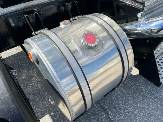 2026 Kenworth T88038b6d1308814d06d7782cd7aabc174f7