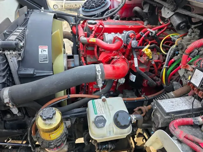 2020 FREIGHTLINER/MERCEDES M2 106