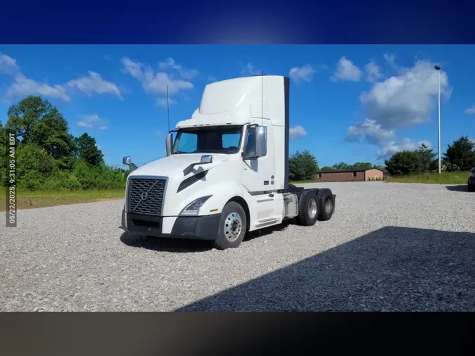 2018 Volvo VNL300