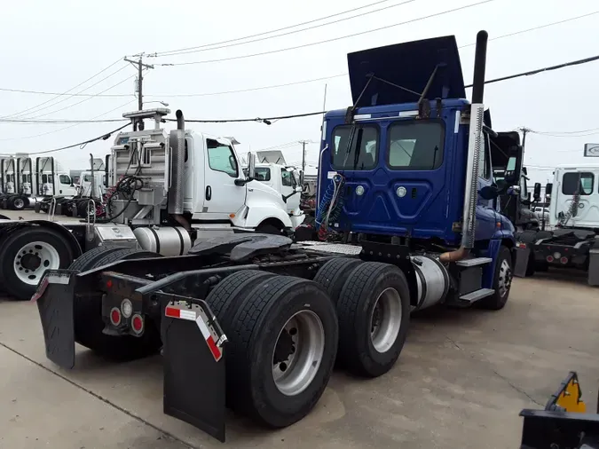 2018 FREIGHTLINER/MERCEDES CASCADIA 125