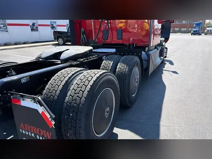 2022 KENWORTH T680