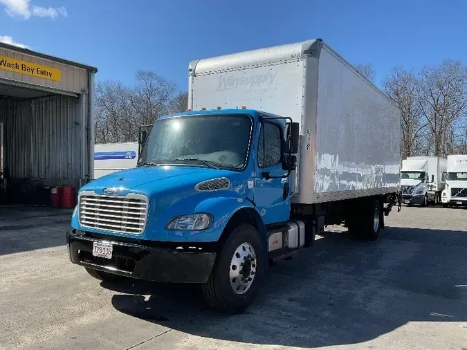 2018 Freightliner M2