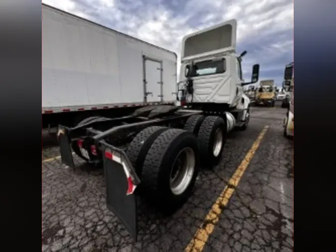 2020 NAVISTAR INTERNATIONAL LT625 DAYCAB T/A