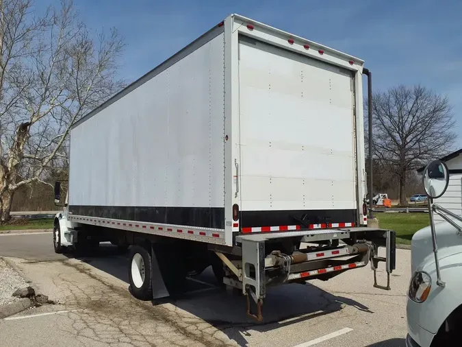2019 FREIGHTLINER/MERCEDES M2 10638d1266f809f1e2e9120824172bea161