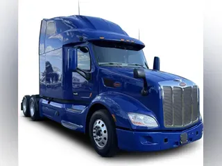 2022 Peterbilt 579