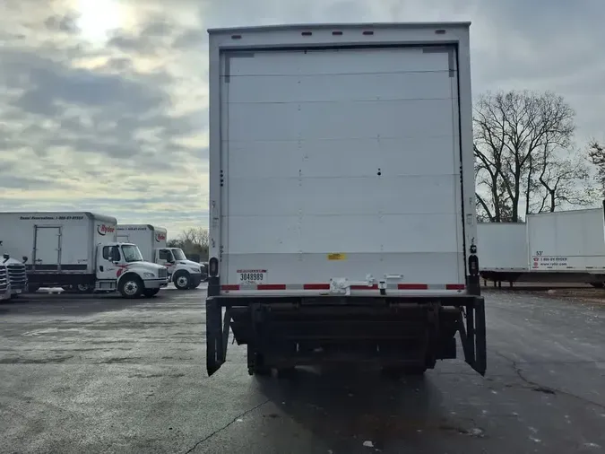 2019 FREIGHTLINER/MERCEDES M2 106