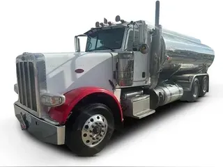 2016 Peterbilt 389