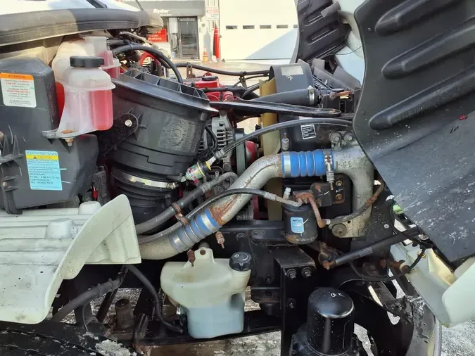 2017 FREIGHTLINER/MERCEDES M2 106