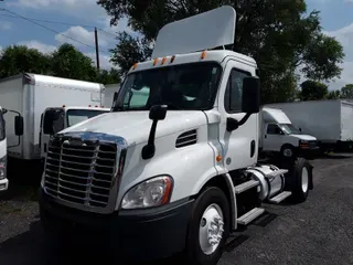 2014 Freightliner CASCADIA 113