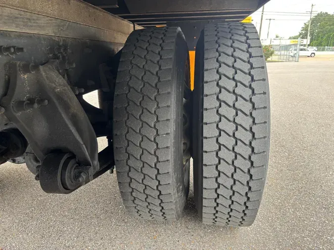 2020 Freightliner Business Class M2 106