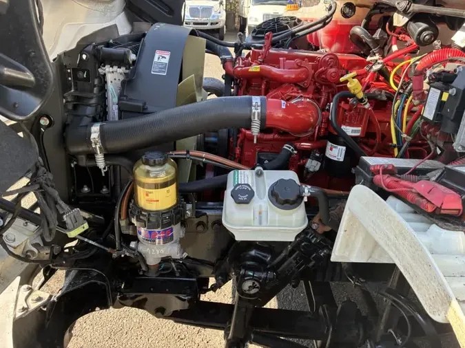 2020 FREIGHTLINER/MERCEDES M2 106