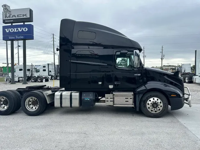 2019 Volvo VNL64T760