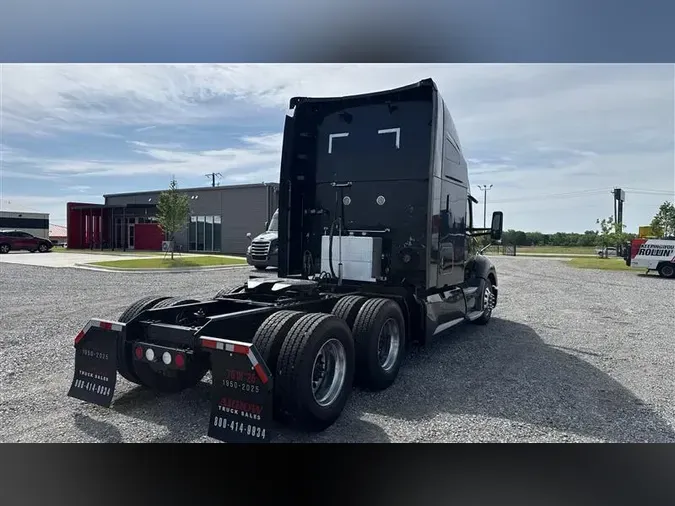 2019 KENWORTH T680