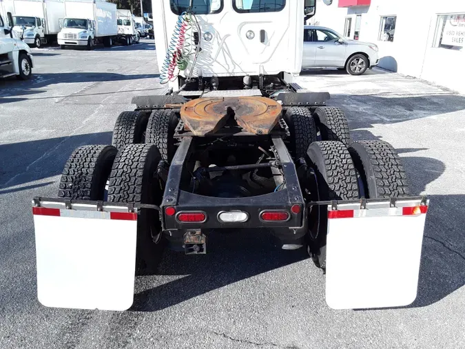 2019 FREIGHTLINER/MERCEDES NEW CASCADIA 126