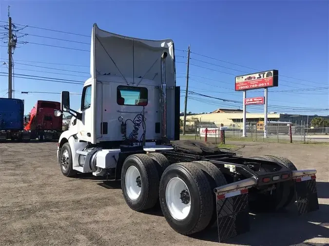 2020 PETERBILT 579