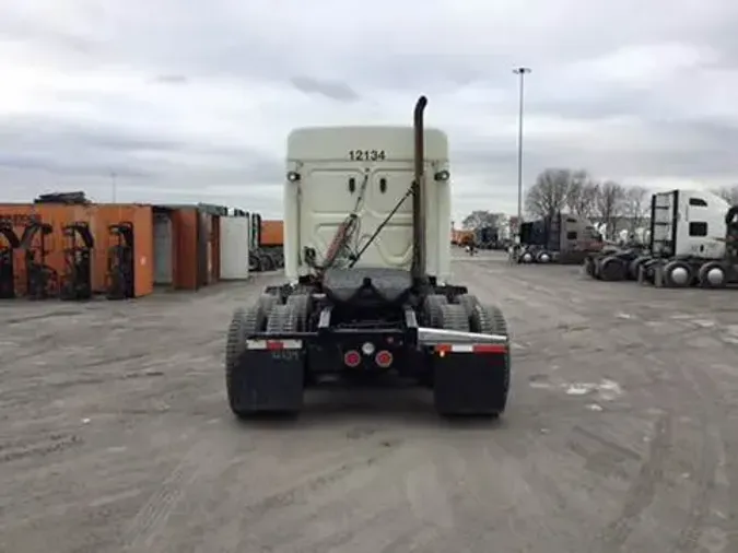 2020 Freightliner Cascadia